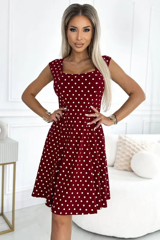 241-3 STELLA cotton dress with a diamond neckline - burgundy with polka dots - Livre e Solta Fashion