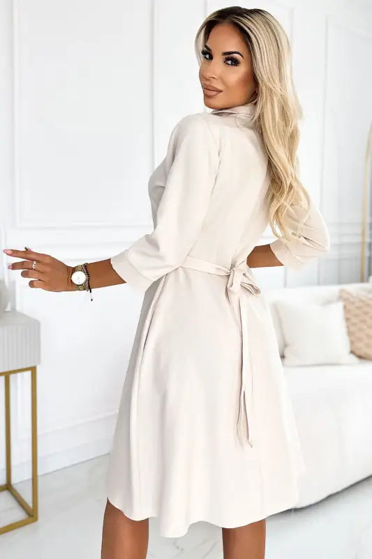 286-7 SANDY Flared shirt dress with a belt - beige - Livre e Solta Fashion