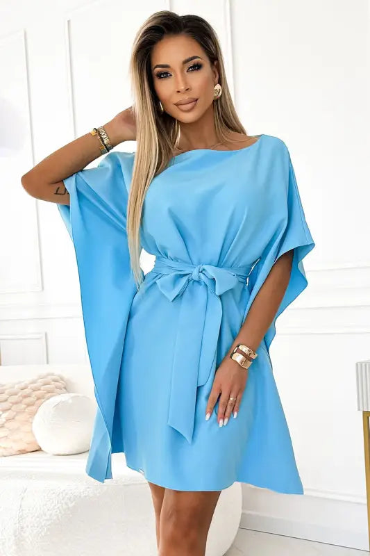 287-26 SOFIA Butterfly dress with a binding at the waist - light blue - Livre e Solta Fashion