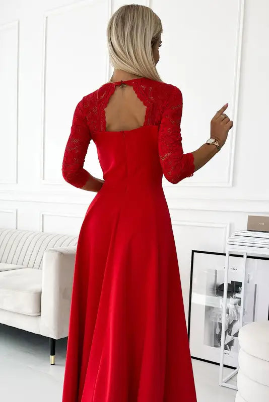 309-8 AMBER lace, elegant long dress with a neckline and leg slit - red - Livre e Solta Fashion