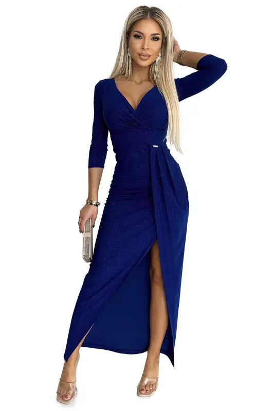 404-8 Shiny dress with a neckline and a slit on the leg - blue with glitter - Livre e Solta Fashion