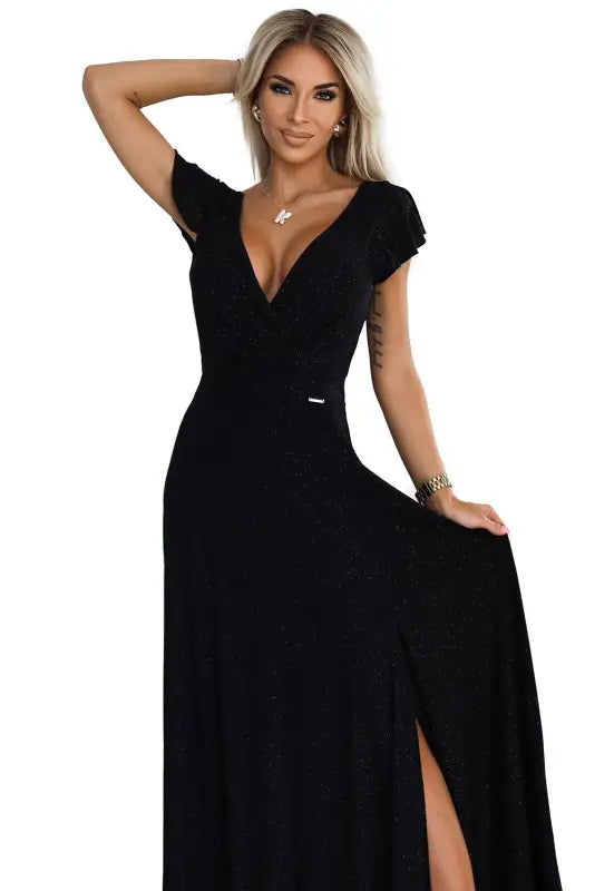 411-12 CRYSTAL long shimmering dress with a neckline - black - Livre e Solta Fashion