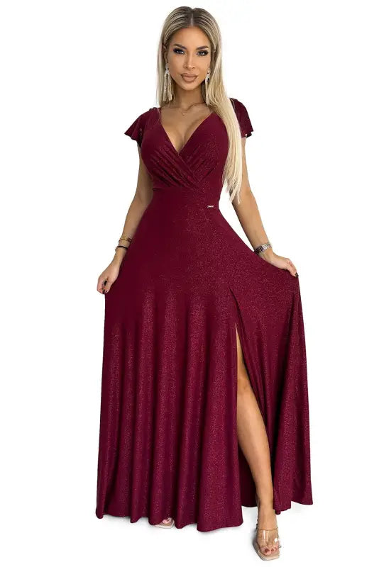 411-8 CRYSTAL long shimmering dress with a neckline - Burgundy color - Livre e Solta Fashion