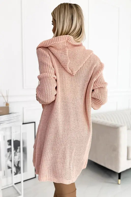 488-2 Cardigan - cape with a hood, pockets and a patch - pink - Livre e Solta Fashion