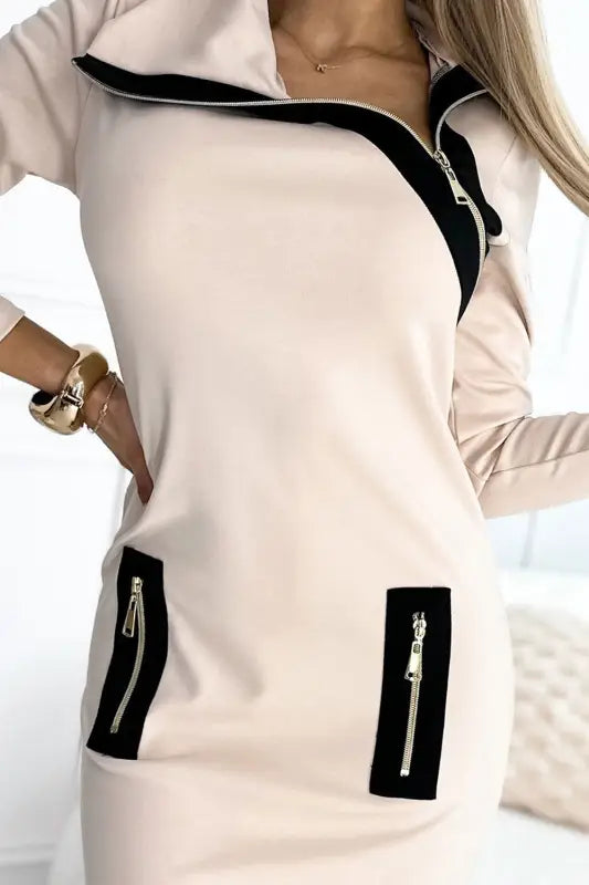 497-2 Two-color dress with three zippers - BEIGE and black - Livre e Solta Fashion