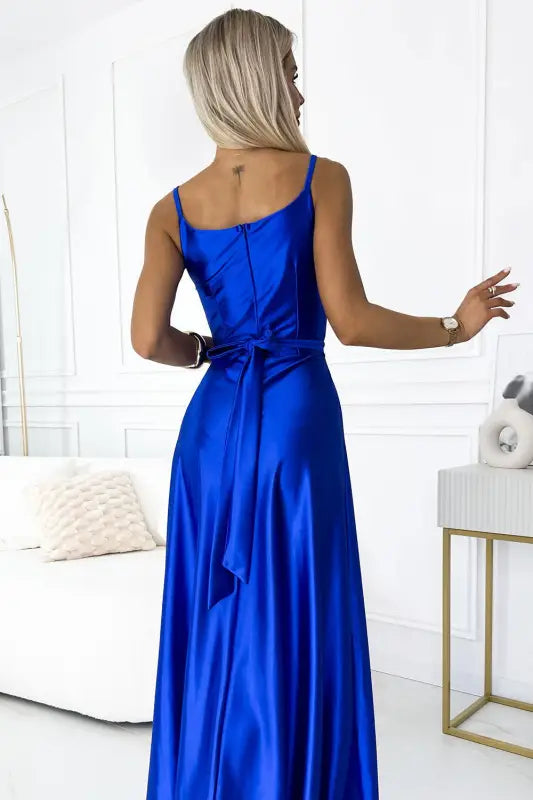 512-4 JULIET elegant long satin dress with a neckline and leg slit - royal blue - Livre e Solta Fashion