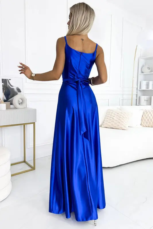 512-4 JULIET elegant long satin dress with a neckline and leg slit - royal blue - Livre e Solta Fashion