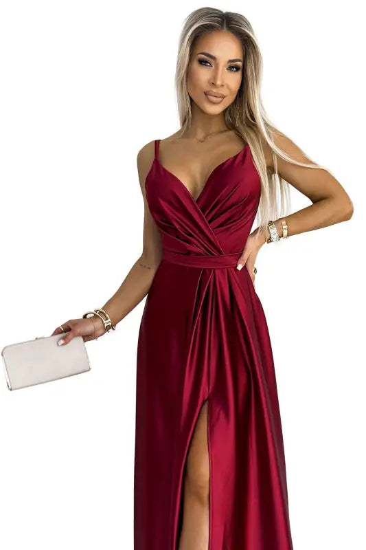 512-6 JULIET elegant long satin dress with a neckline and leg slit - Burgundy color - Livre e Solta Fashion