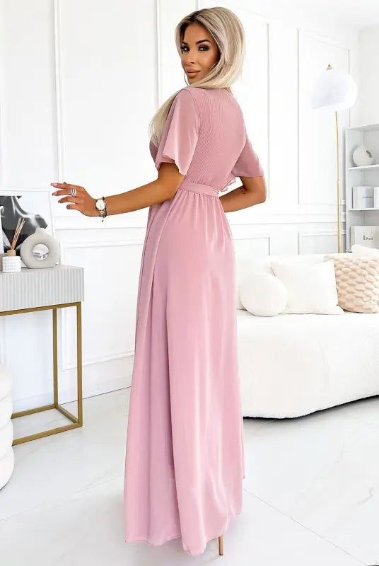 545-1 Long dress with a pleated neckline and ties - powder pink - Livre e Solta Fashion