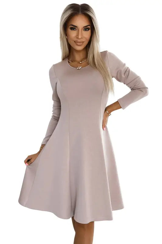 567-1 Comfortable long sleeve trapeze dress - beige - Livre e Solta Fashion