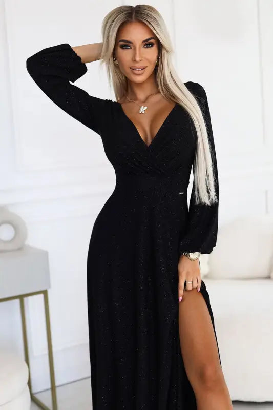 572-2 NELA shiny long gown with neckline and long sleeves - black - Livre e Solta Fashion