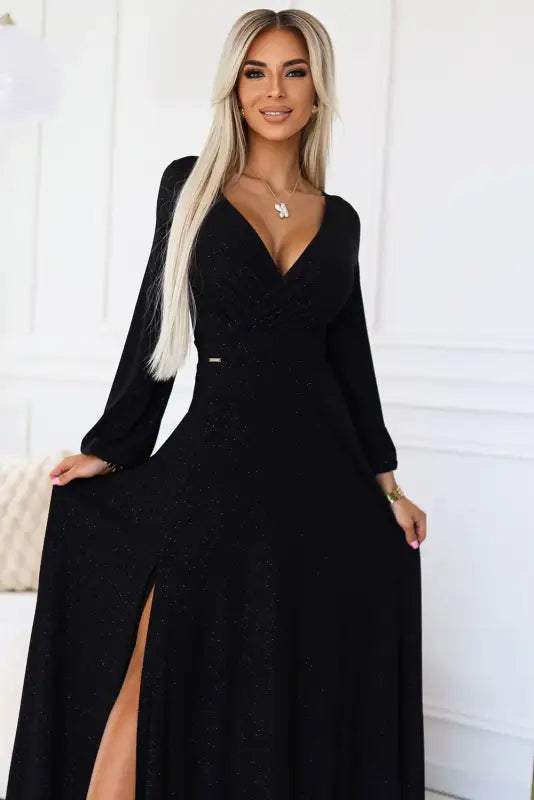 572-2 NELA shiny long gown with neckline and long sleeves - black - Livre e Solta Fashion