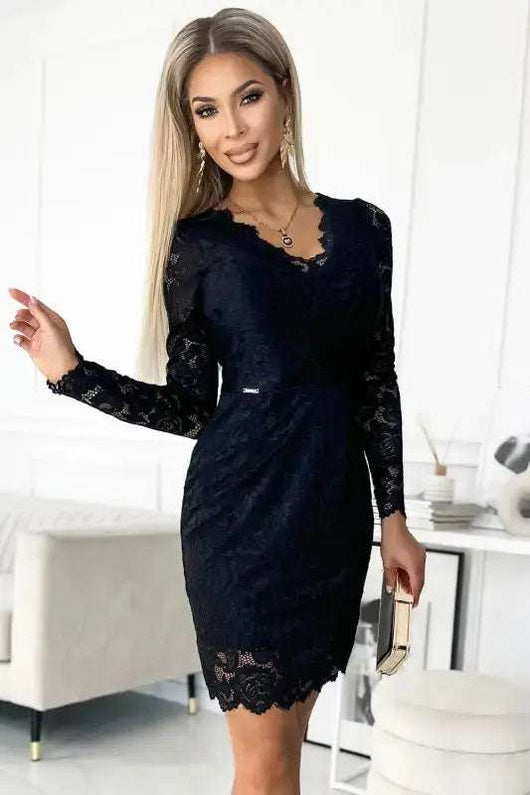 Livre e Solta Fashion 170-13 Lace dress with neckline - black