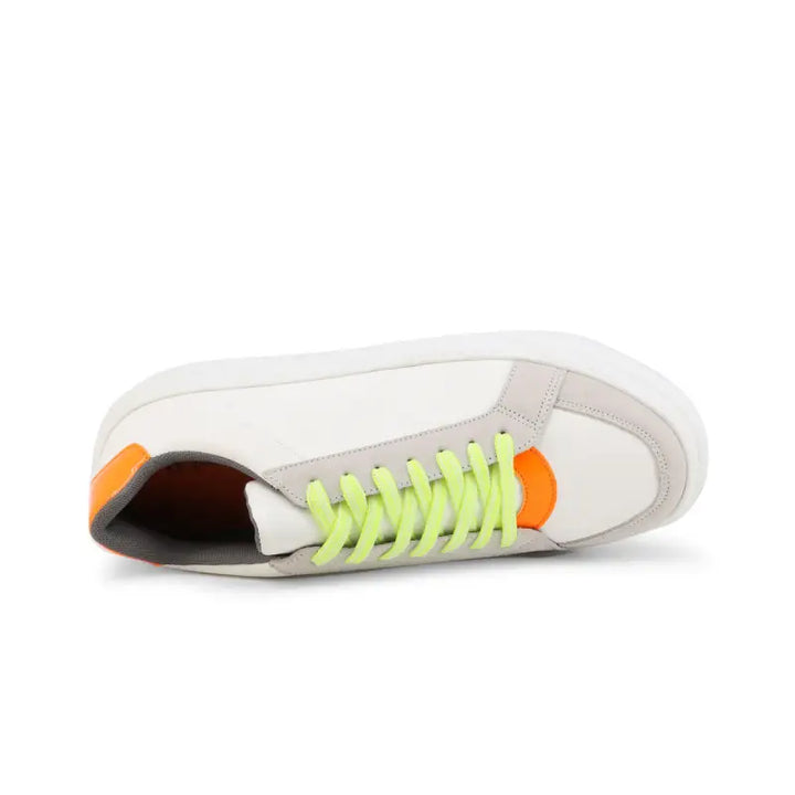 Duca Sneakers - Livre e Solta Fashion