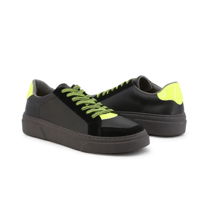 Duca Sneakers - Livre e Solta Fashion