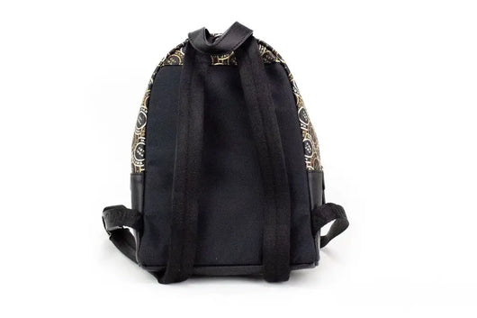 Marc Jacobs Signet Mini Black Logo Printed Leather Shoulder Backpack Bookbag - Livre e Solta Fashion